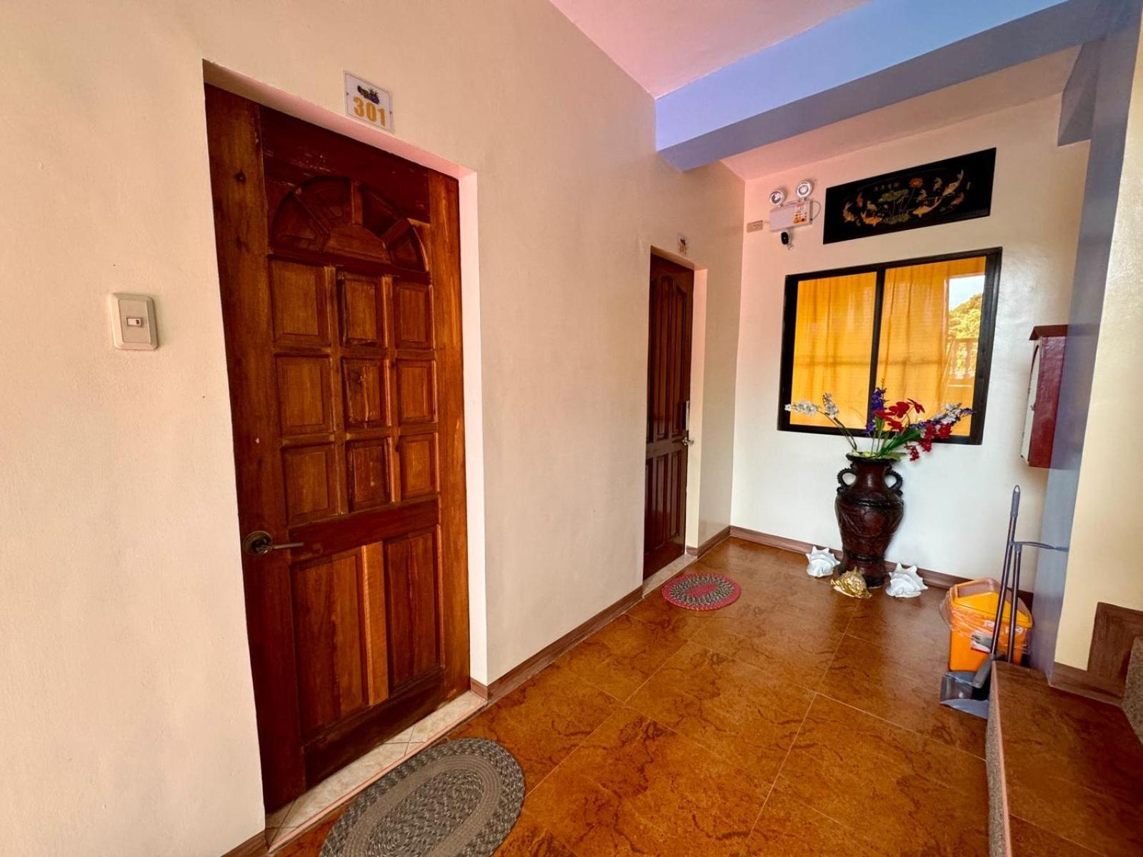 Ocean Breeze Inn Manoc-Manoc Rom bilde