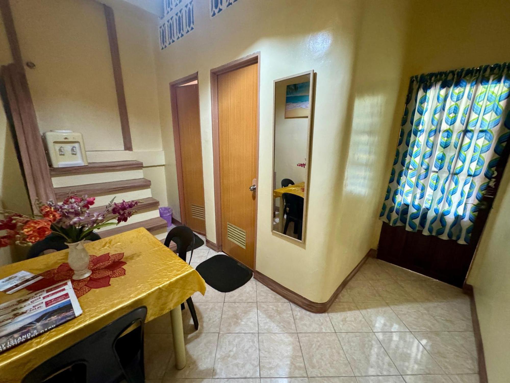 Ocean Breeze Inn Manoc-Manoc Rom bilde