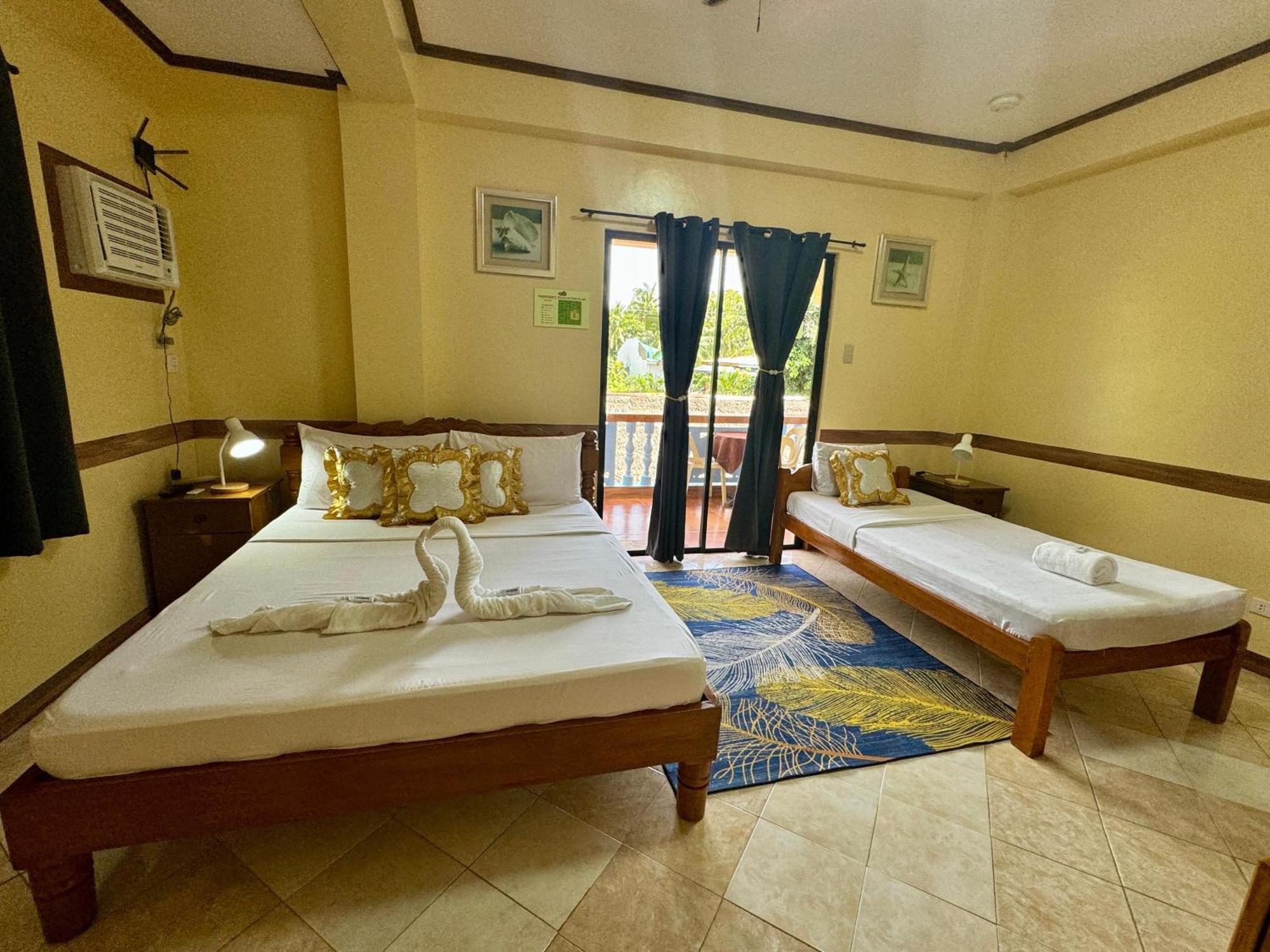 Ocean Breeze Inn Manoc-Manoc Rom bilde