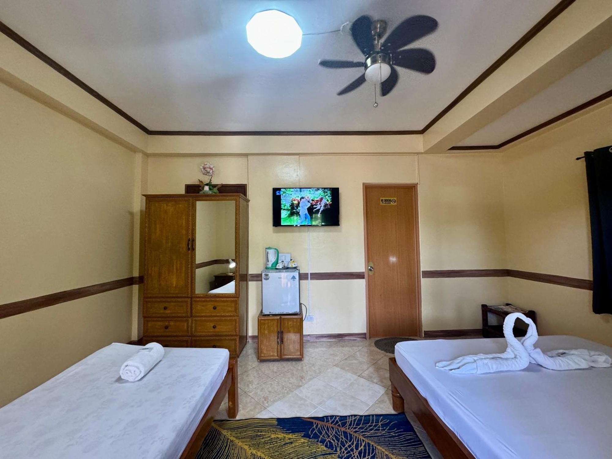 Ocean Breeze Inn Manoc-Manoc Rom bilde